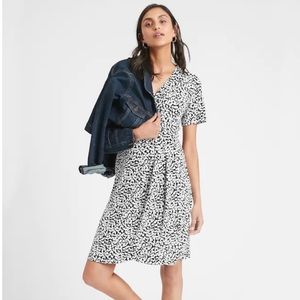 Banana Republic faux wrap dress size M